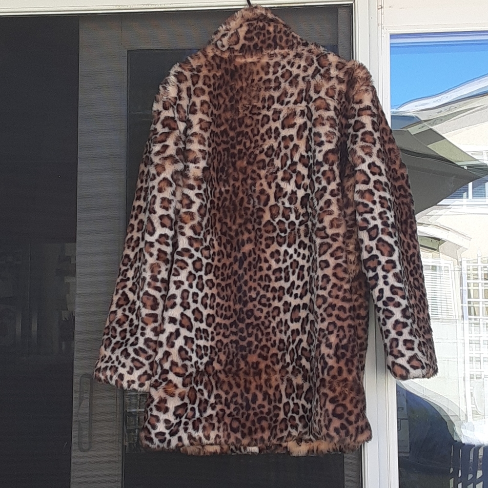 Sold.   Dolls Kill Current mood faux fur coat - Picture 11 of 11